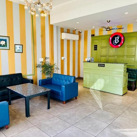 Hotel Golden Fern Patiāla Εξωτερικό φωτογραφία