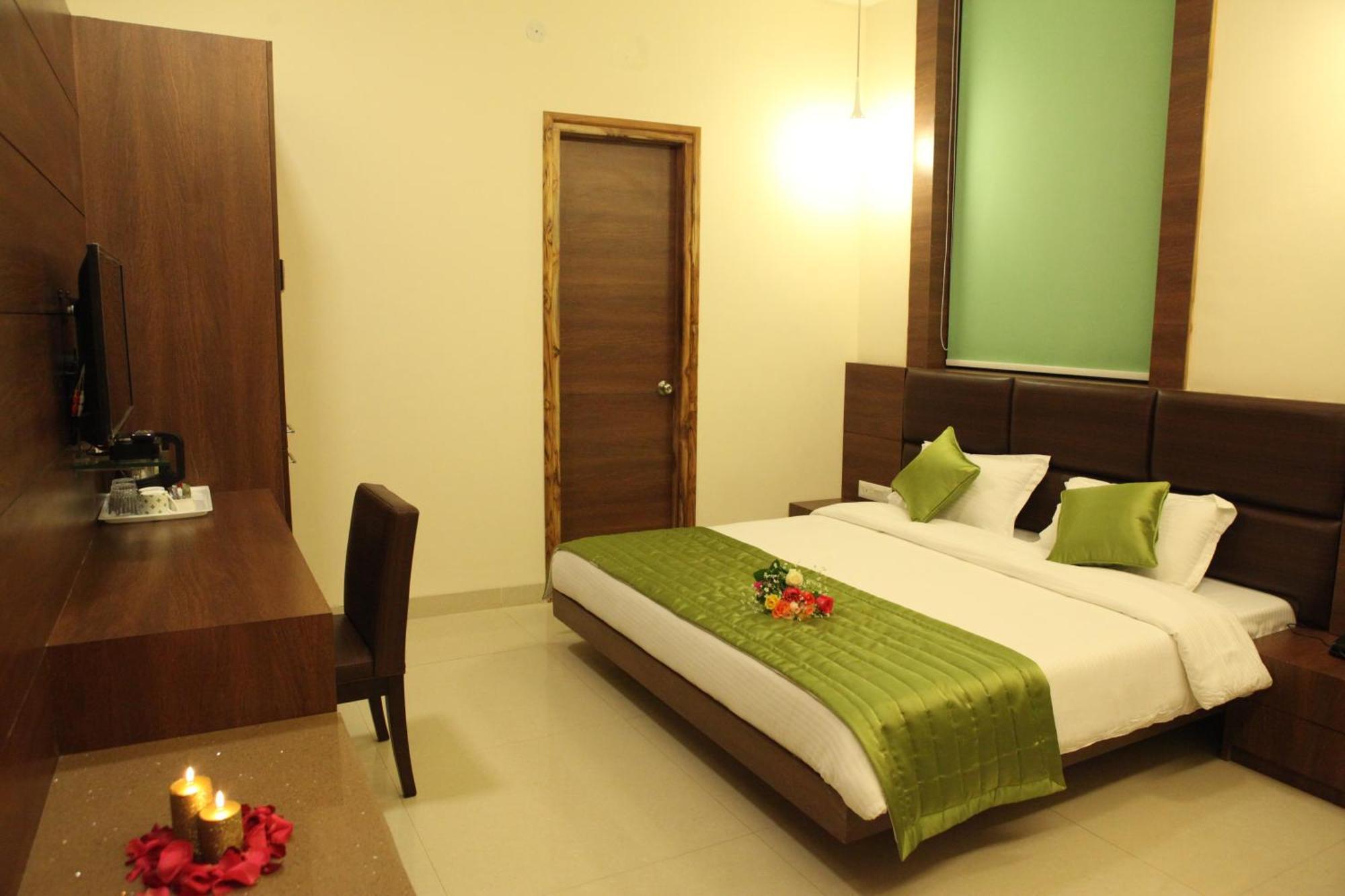 Hotel Golden Fern Patiāla Εξωτερικό φωτογραφία